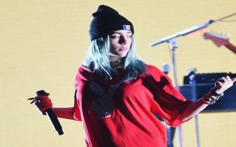 Billie Eilish Minta Fans Berhenti