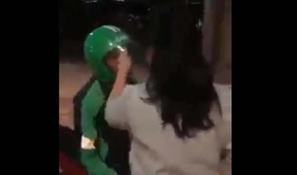 Viral! Penumpang Tampar Driver Ojek Online karena Minta Dibuatkan Kopi