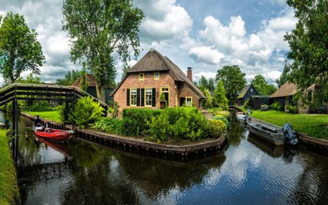 Keindahan Giethoorn, Desa Terapung di Belanda