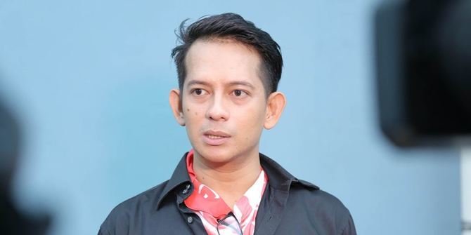 Selain Nunung