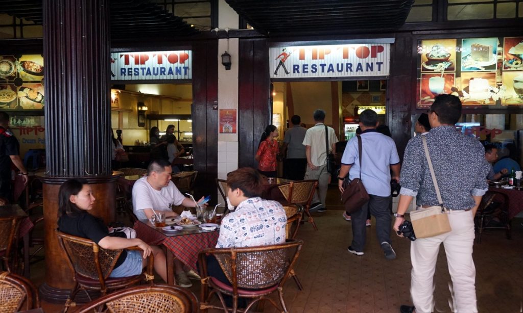 Berburu Kuliner Paling Legendaris di Medan