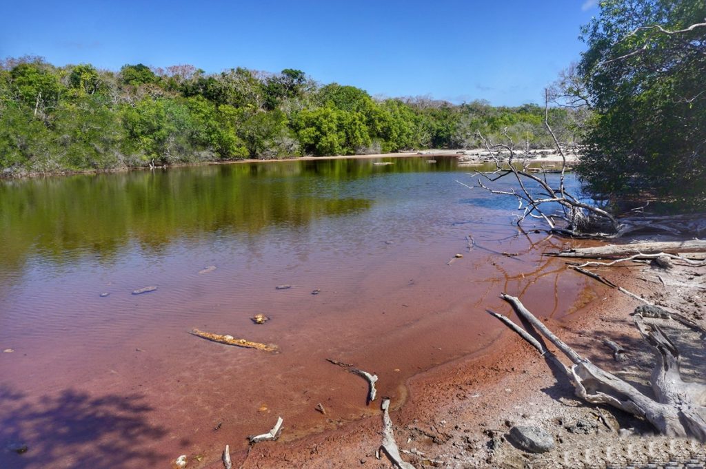 Danau Merah