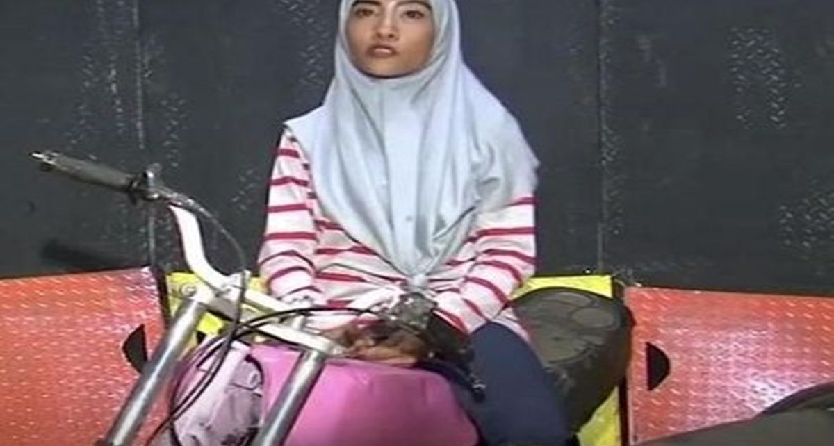 Hijabers Penakluk Tong Setan