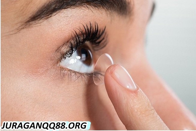 Waspadalah, Bahaya Softlens Terus Mengintai