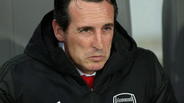 foto Unari Emery yang resmi dipecat arsenal