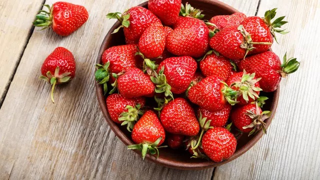 Manfaat Strawberry untuk Kesehatan dan Kecantikan