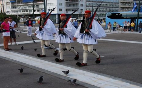 Negara Yang Melazimkan Pria Memakai Rok