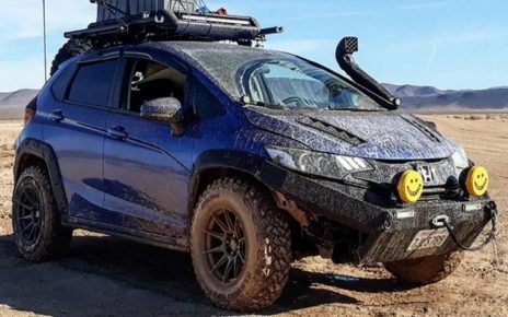 Honda Jazz Lawan Kodrat Off Road