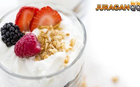 5 Makanan dan Minuman yang Bisa Meredakan Stres, Salah Satunya Yoghurt