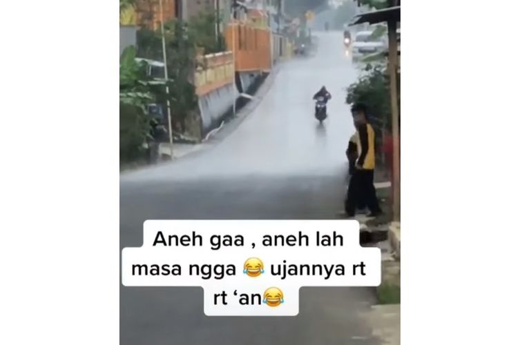 Hujan Lokal Antar RT Yang Viral, Ini Penjelasan BMKG