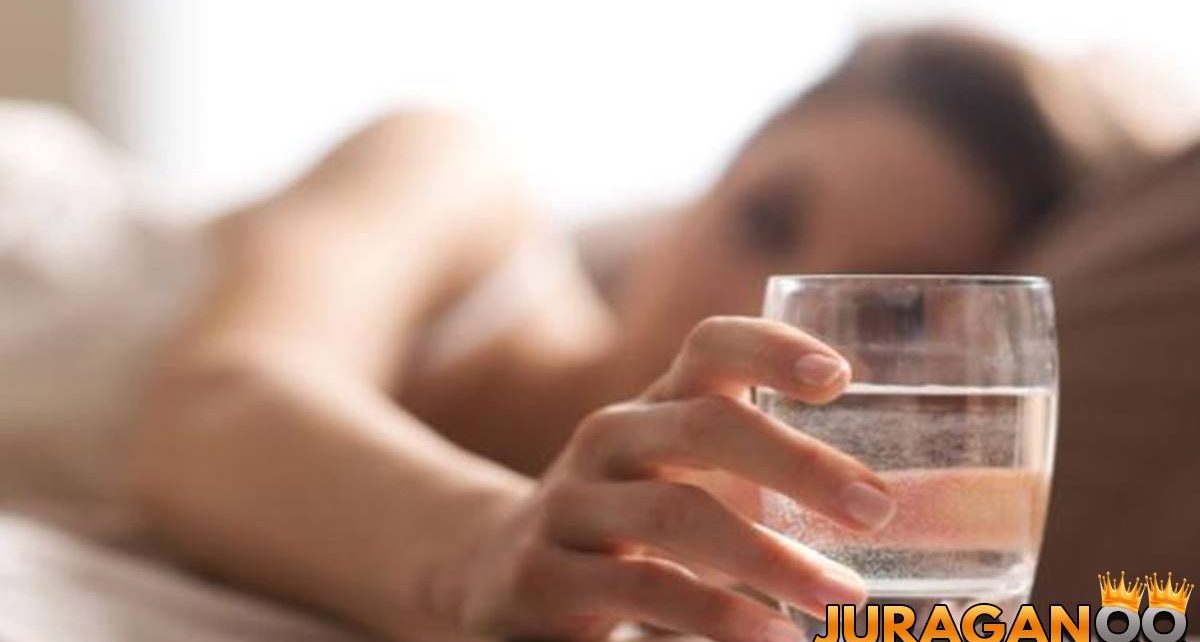 7 Manfaat Minum Air Hangat di Pagi Hari, Dapat Turunkan Berat Badan!