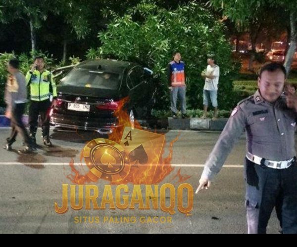 Kecelakaan Akibat Google Maps di Gresik: Pasangan Selamat Meski Mobil Jatuh dari Ketinggian